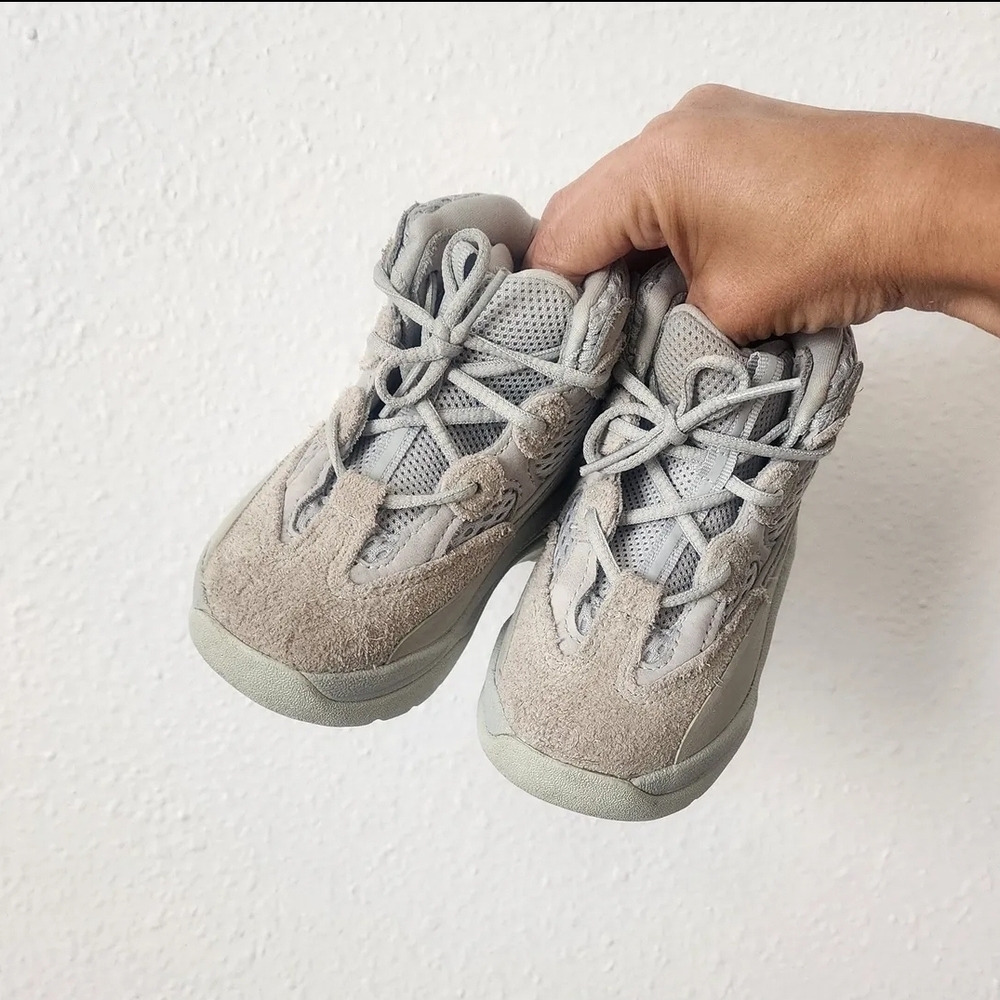 Adidas YEEZY Desert Rock Boot 6.5c Toddler - Picture 2 of 5